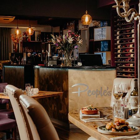 The Farnham Arms Hotel キャヴァン エクステリア 写真